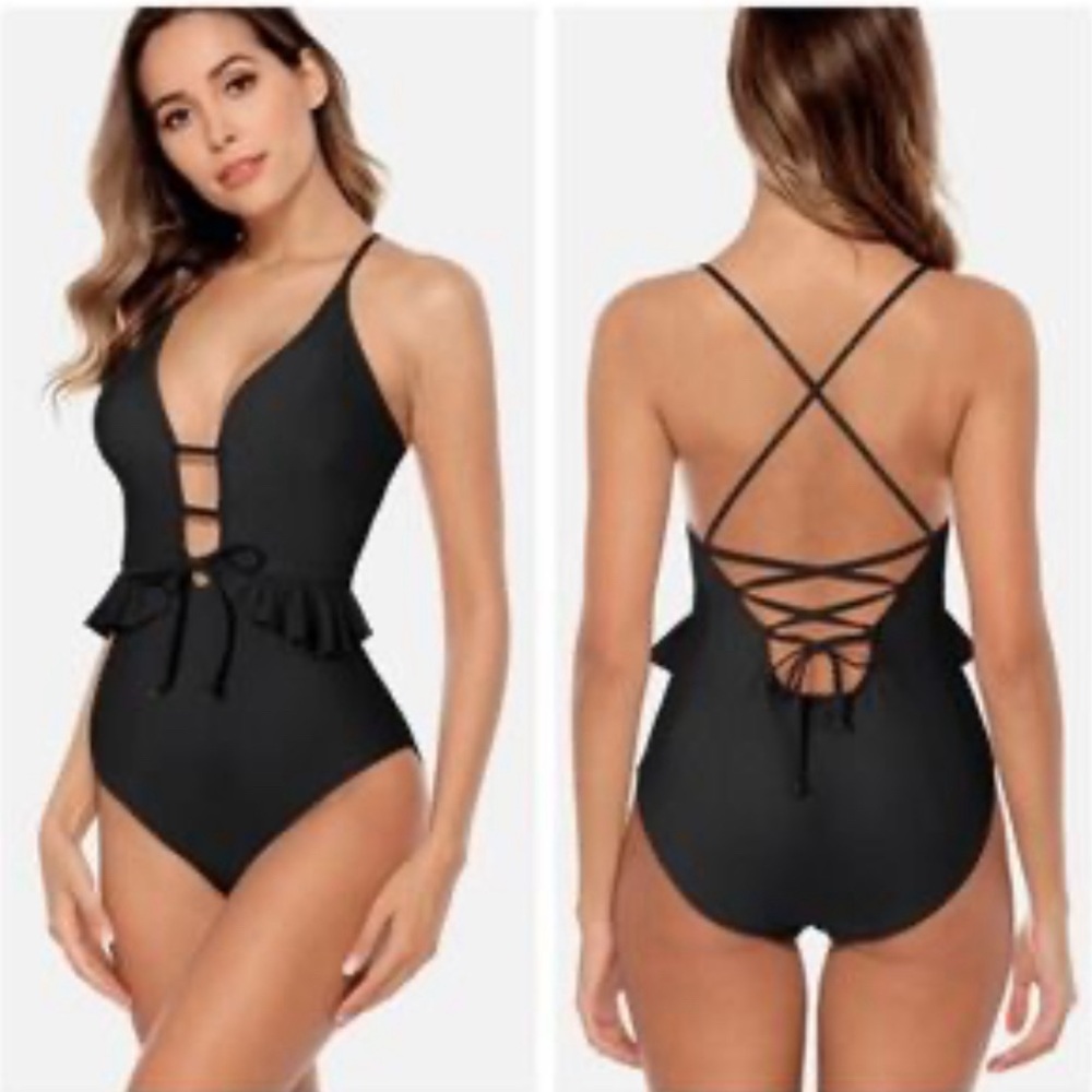 Fashion World Boutique Black Lace-Up One-Piece Swimsuit Small